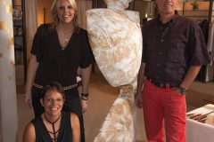 Der vergoldete BH_StrehleWäsche Goldschlägernacht 2008