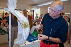 Der vergoldete BH_StrehleWäsche Goldschlägernacht 2008