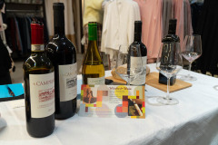 1_Waesche-Wein-bei-StrehleWaesche-04122024-32